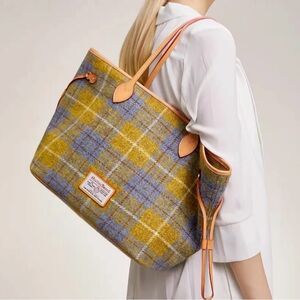 Vintage British Style Yellow Woolen Tote Bag